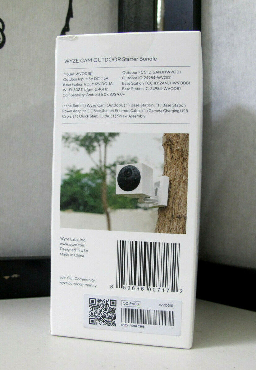Wyze Cam Wireless Outdoor Security Camera Starter Bundle