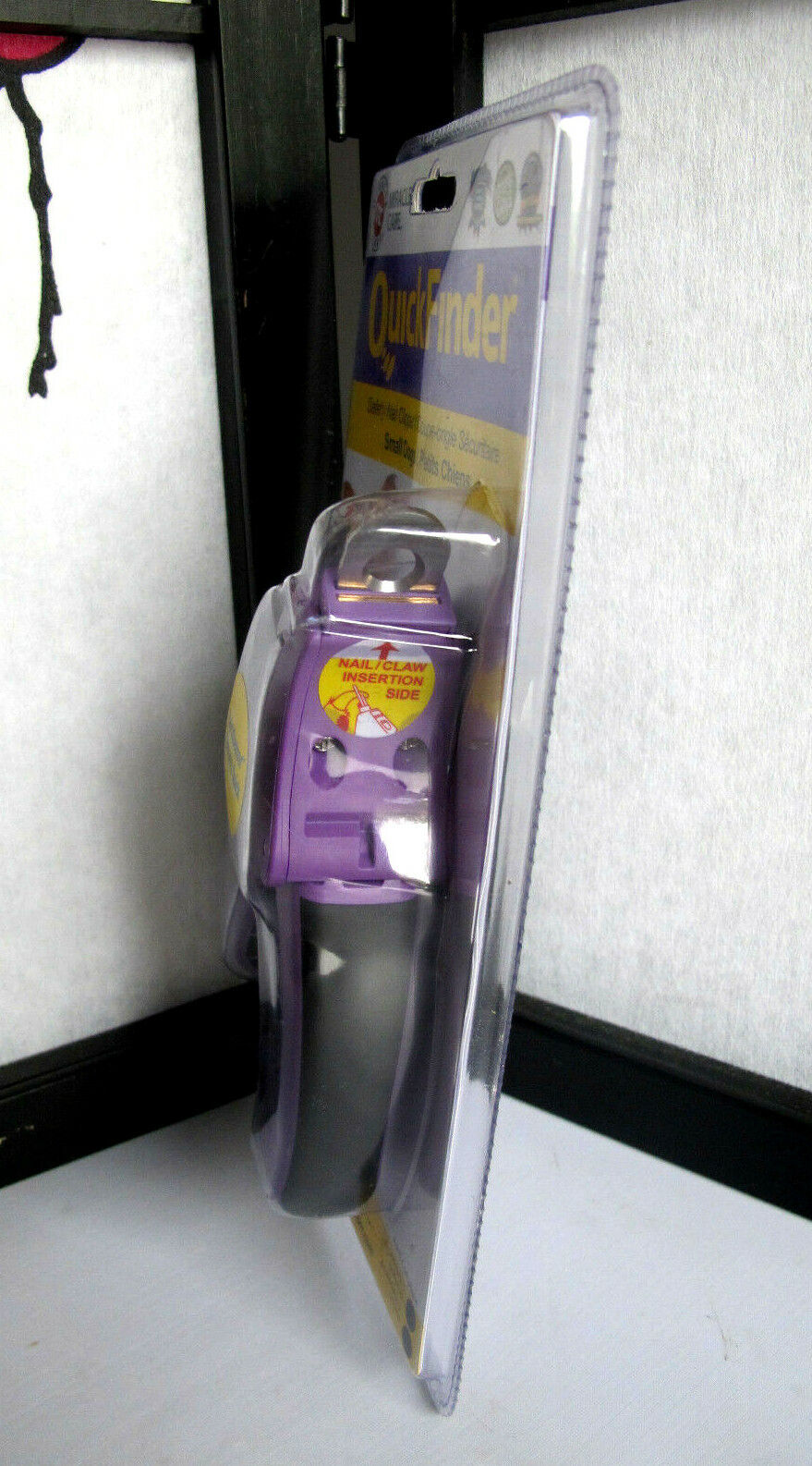 Miracle Corp 3482 QuickFinder Safety Nail Clipper for Small Dogs Up To 40 LBS