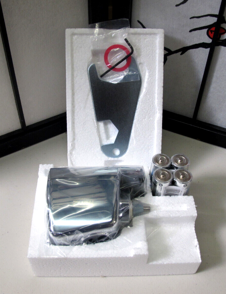 Zurn AquaSense E-Z Flush Sensor Retrofit Kit with Metal Cover in Chrome