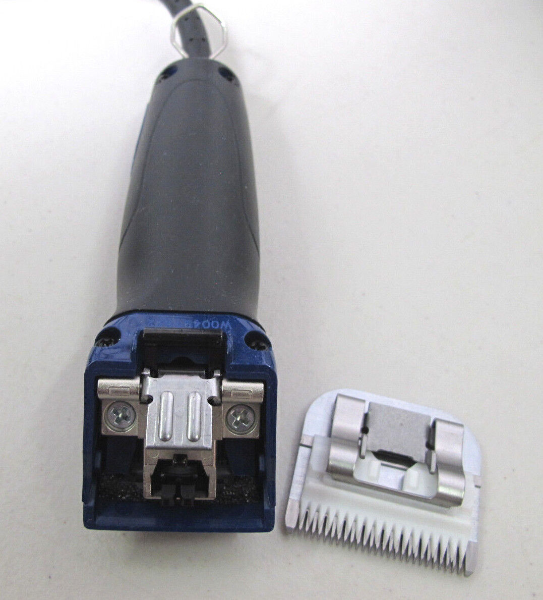 Andis ProClip Excel 5-Speed Detachable Blade Pet Clipper 65325 - Blue