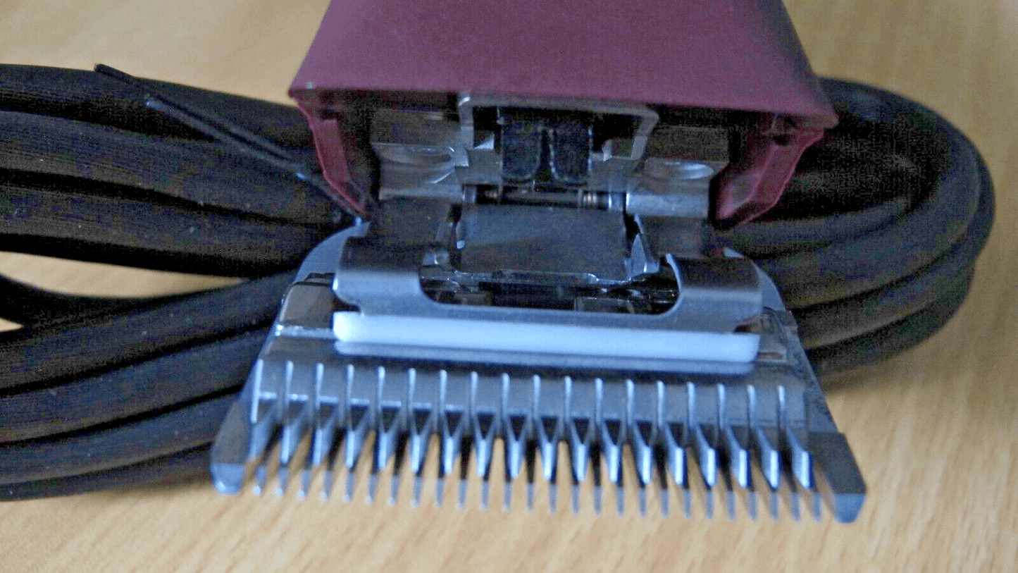 Andis ProClip AGC2 AGC Super 2 - Speed+ Detachable Blade Clipper 23335 Open Box - MagsTag