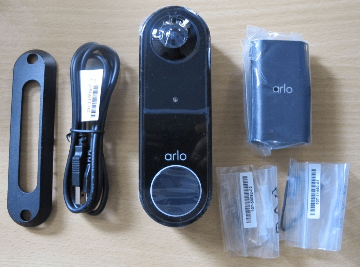 Arlo Essential Wireless Video Doorbell Bundle battery powered Black Unused Mint - MagsTag