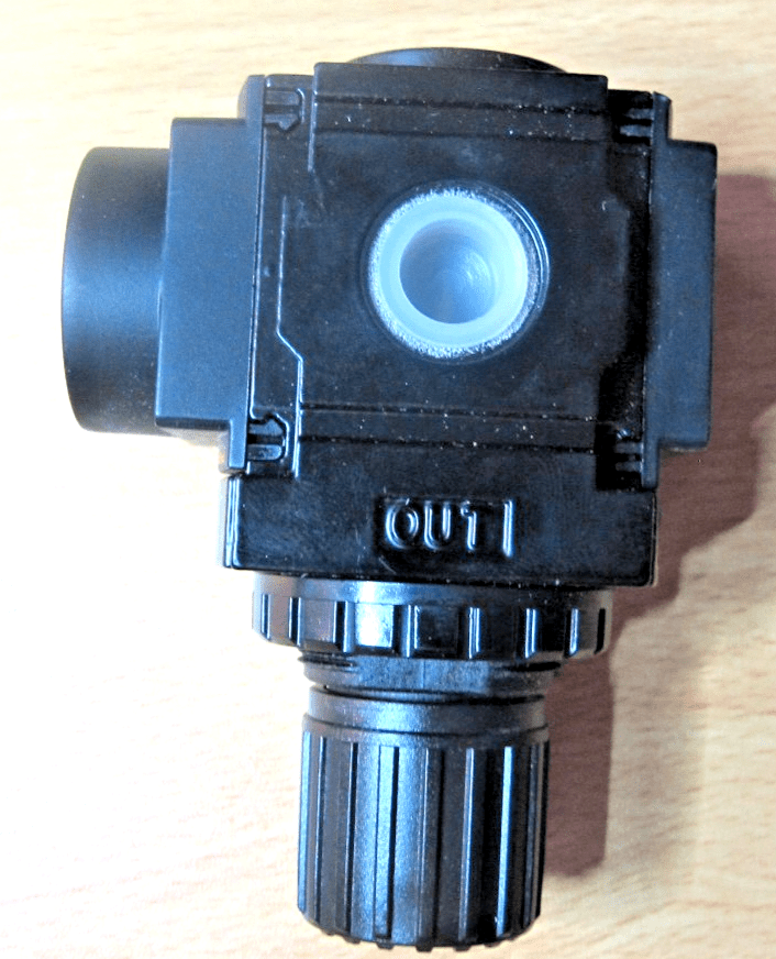 ARO R37121-600-VS Air Regulator 1/4" NPT, w/Gauge - 250 psi Max Inlet - MagsTag