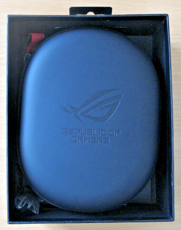 ASUS ROG Strix Go 2.4 Electro Punk Wireless Gaming Headphones with USB - C 2.4 GHz - MagsTag