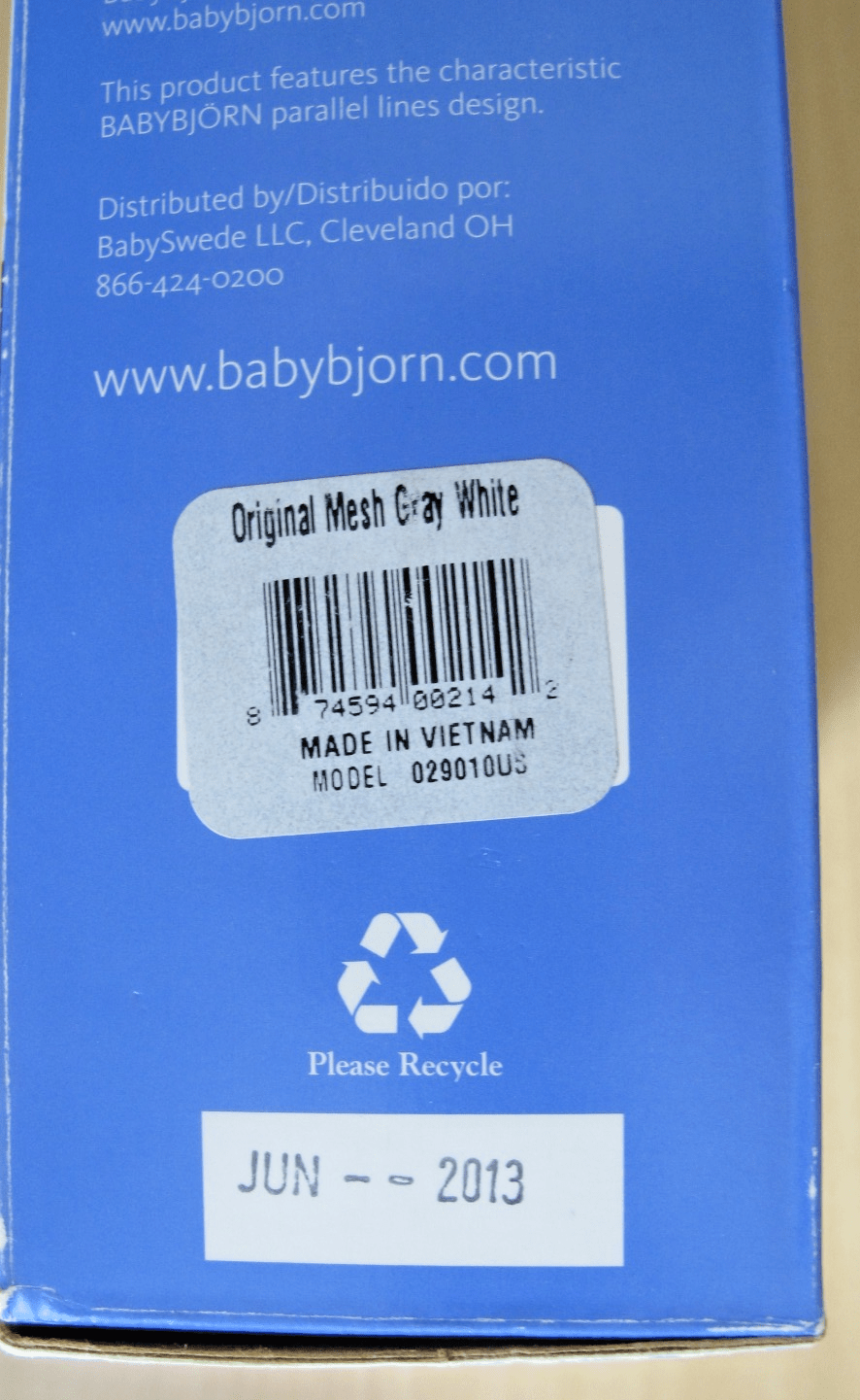 Baby BJORN One Air Mesh Baby Carrier Gray And White 8 - 25 Lbs Unused Open Box - MagsTag