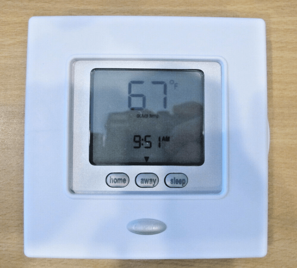 CARRIER Cor 7 - Day Programmable Wi - Fi Thermostat with Energy Reports TP - WEM01 - MagsTag