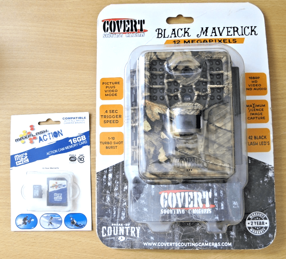 Covert Black Maverick Trail Scouting Camera 12 MP Mossy Oak 16GB Micro SD - MagsTag