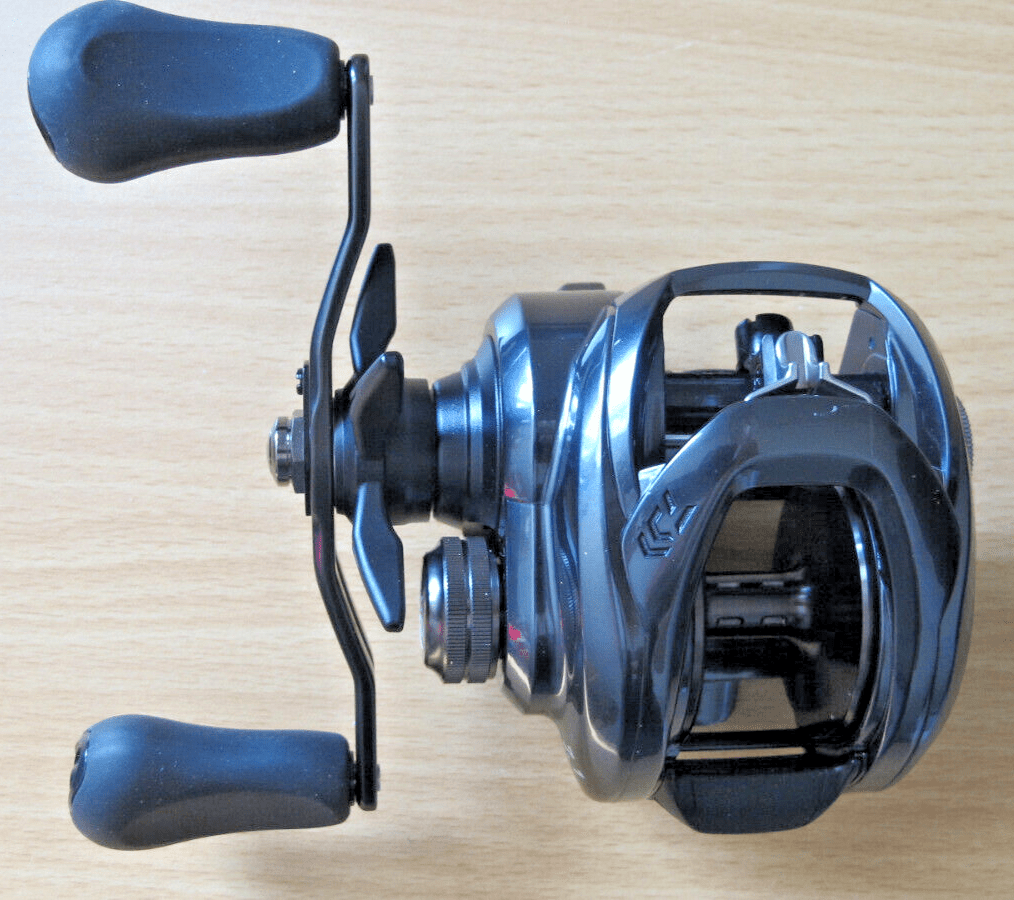 Daiwa TATULA 300 TTU300HSL Baitcast Reel LH Black Unused Open Box - MagsTag