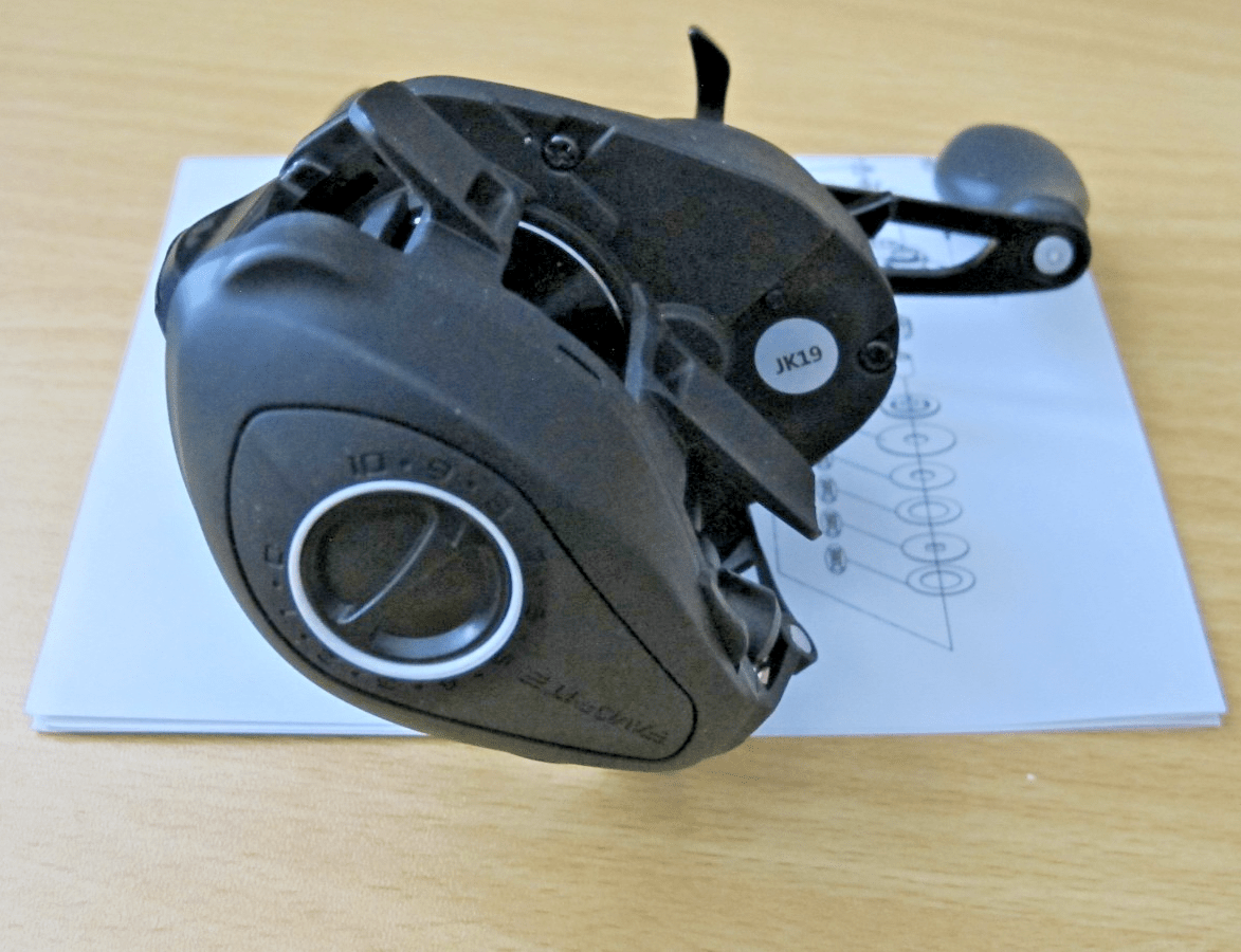 Favorite SLSB7R Soleus casting reel RH 11BB 7.3:1 - MagsTag