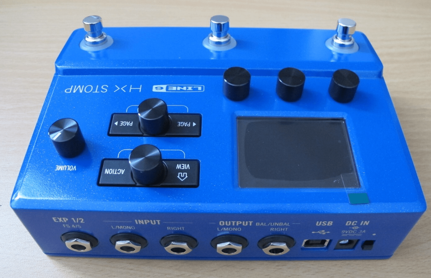 Line 6 HX Stomp Ltd Ed Lightning Blue Multi - Effects Pedal Lightning Blue Unused - MagsTag