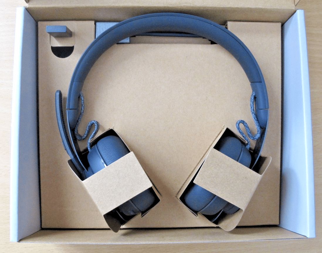 Logitech Zone 900 (981 - 001100) Wireless Headset - Black Open Box - MagsTag