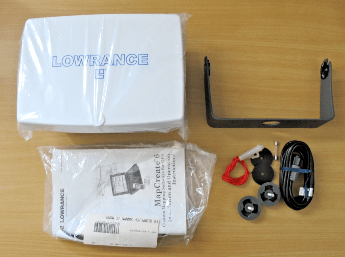 Lowrance GlobalMap 3000MT marine GPS chartplotter navigation system Unused - MagsTag