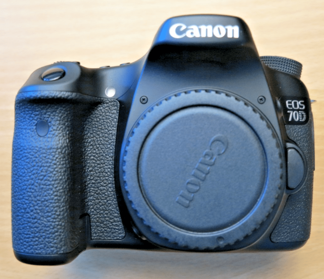 New Canon EOS 70D 20.2 MP Digital SLR Camera 17 - 135mm Lens New Open Box - MagsTag
