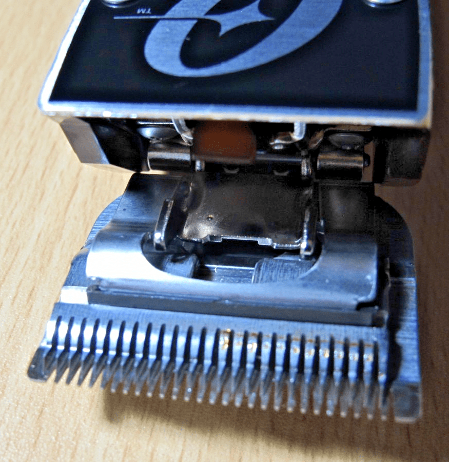 Oster Classic 76 Hair Clipper Detachable Blade Universal Motor Red Unused New - MagsTag