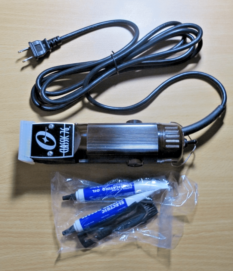 Oster Classic 76 Hair Clipper Detachable Blade Universal Motor Red Unused New - MagsTag