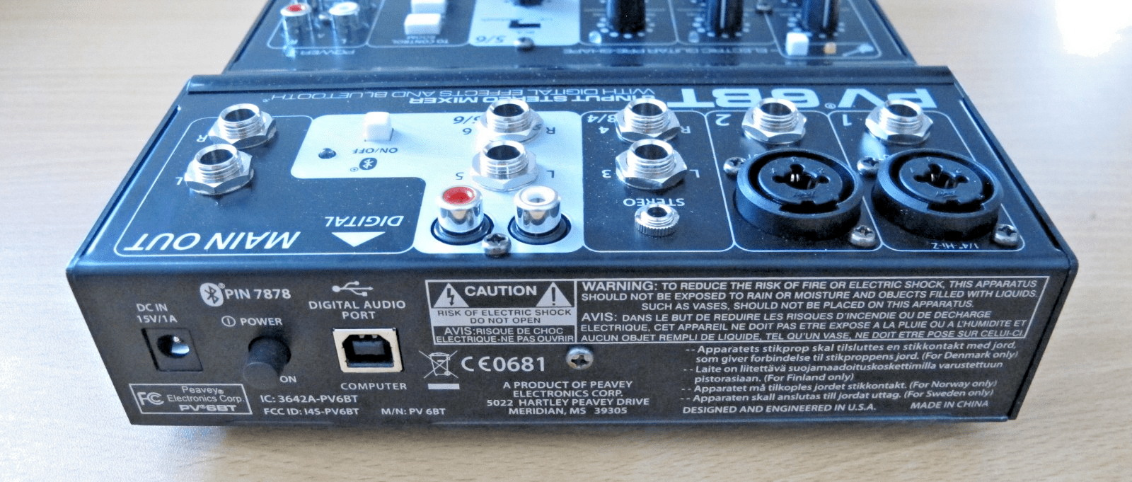 Peavey PV6 BT Pro Audio DJ Bluetooth 6 Channel Slim Mixer - MagsTag