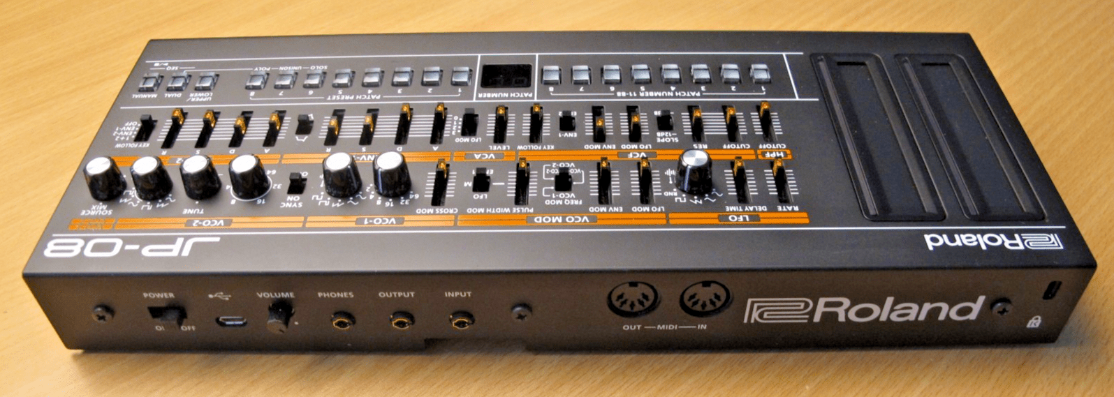 Roland Boutique JP - 08 Synthesizer Sound Module, Compact – Module Unused - MagsTag