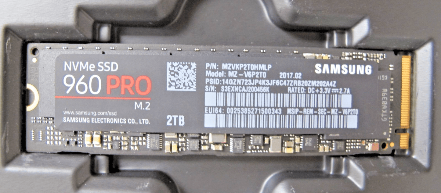 Samsung 960 PRO Series - 2TB PCIe NVMe - M.2 Internal SSD (MZ - V6P2T0BW) Unused - MagsTag
