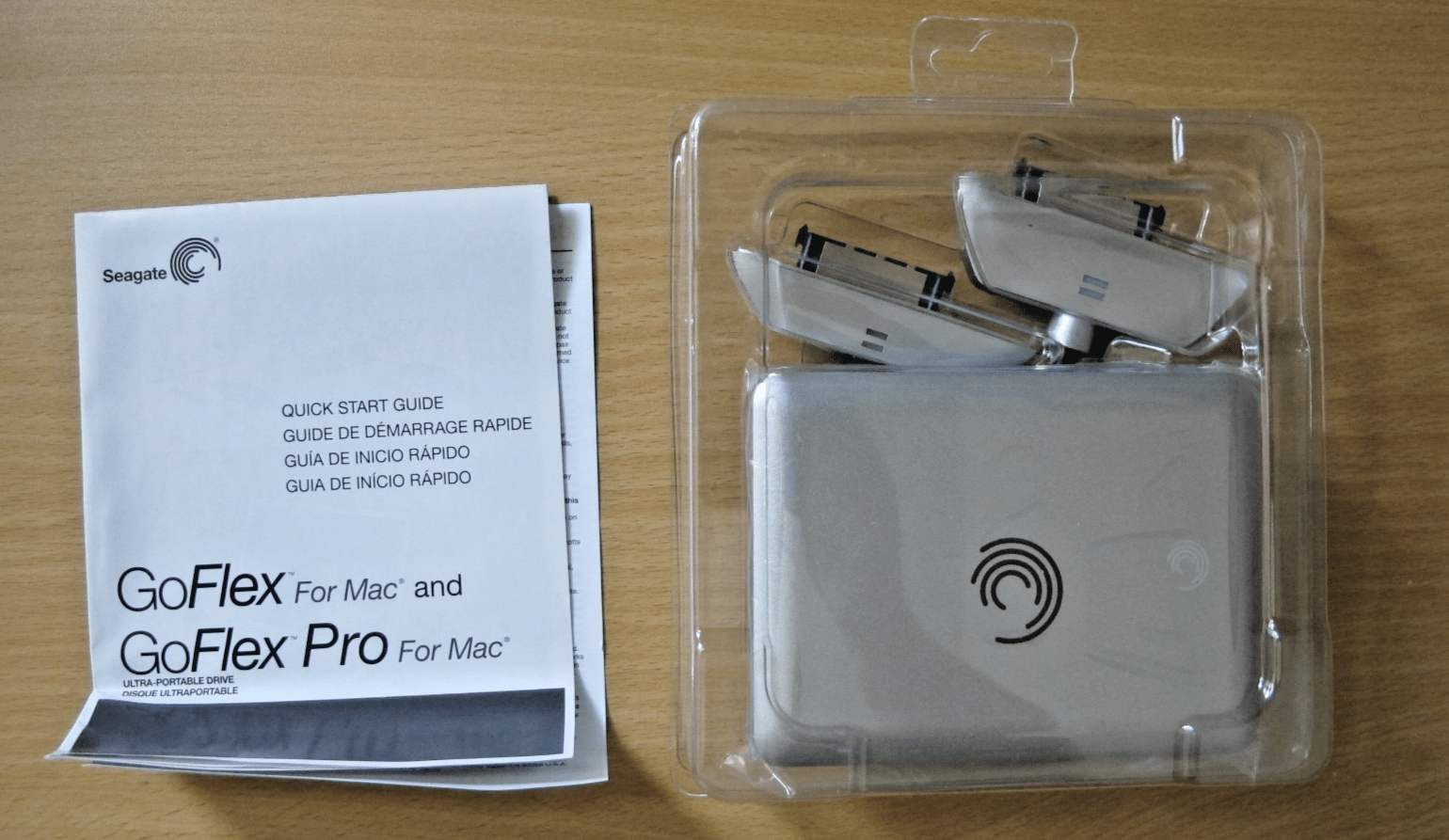 Seagate GoFlex Mac Portable 1TB External Hard Drive STBA 1000100 FireWire 800 - MagsTag