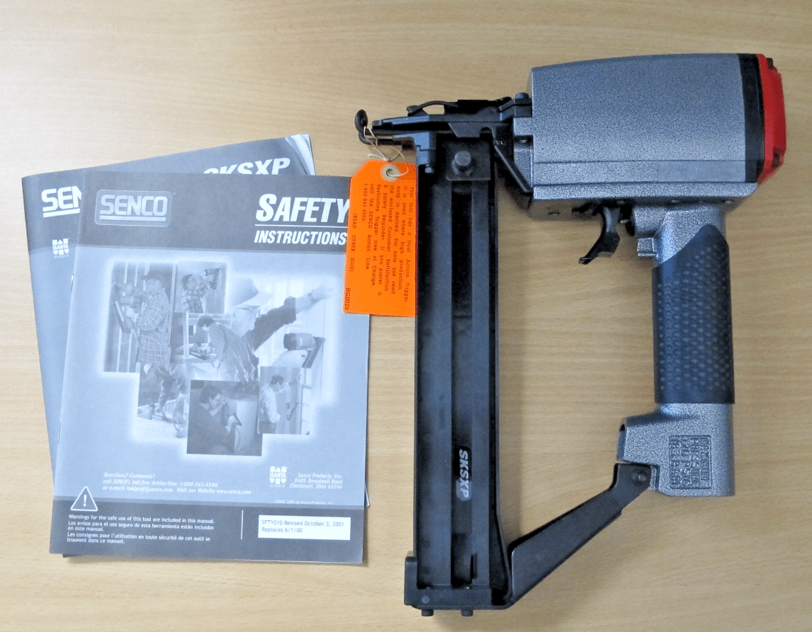 Senco SKSXP - L 300120N 18 - gauge narrow 1/4″ crown air stapler Unused - MagsTag