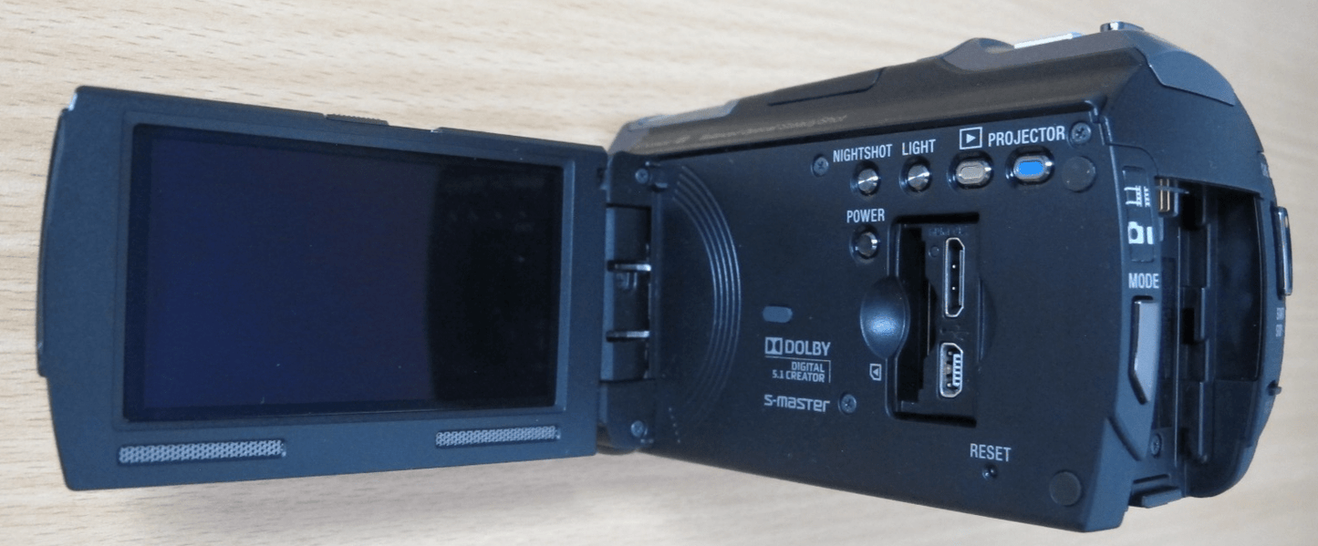 Sony HDR - PJ710V (32 GB) AVC Camcorder Full HD 1920×1080 video Built - in projector - MagsTag