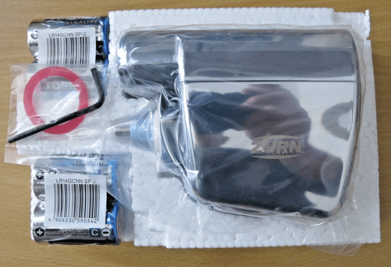 ZURN E - Z FLUSH Sensor Retrofit Kit (ZERK - CPM) Automatic Flushing New Open Box - MagsTag