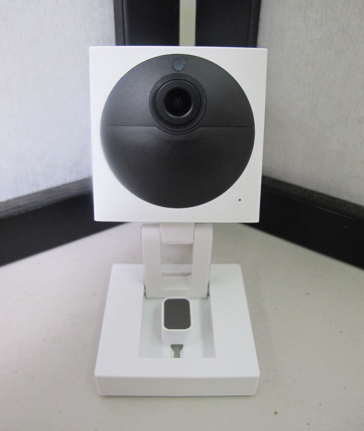 WYZE Cam WVOD1 Wireless Outdoor 1080p Wi - Fi Add - on Surveillance Camera Open box - MagsTag